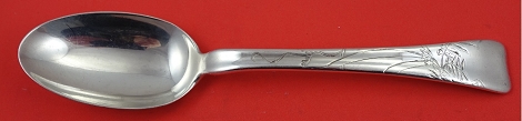 Serving Spoon w/ leaves 8 5/8